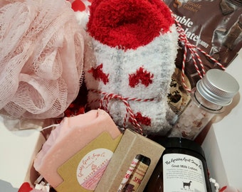 Valentine Mini Spa Box Cozy Hygge Self Care Natural Goat Milk Soap Gift Set for Her Girlfriend Wife Mom Sister Best Friend Coworker