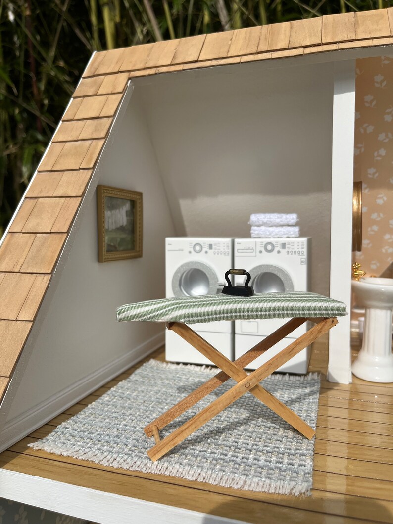 Custom One of a Kind Dollhouse Assembled and Professionally Designed - See Details Inside! image 9