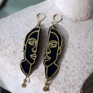 Black Frida, Earrings in recycled inner tube and brass, dangling earrings