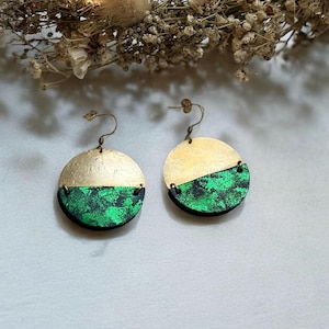 Brass earrings. Green and Gold