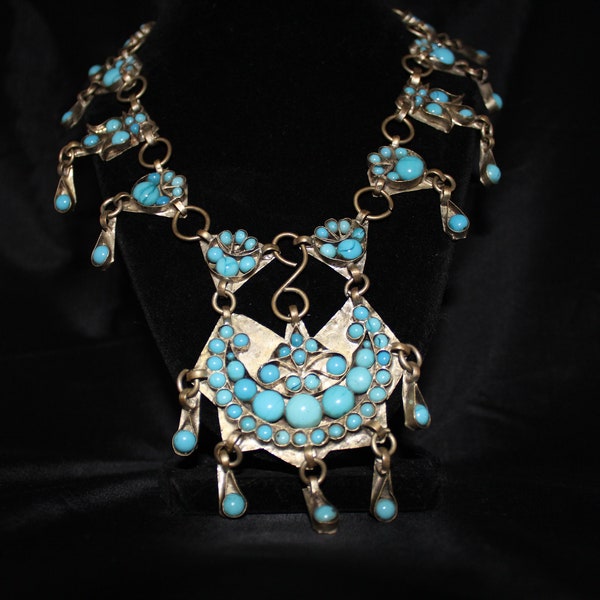 Native American style necklace vintage, handmade with turquoise blue glass beads in sterling silver