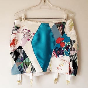 Vivienne Open Bottom Girdle - Size 8 in &#39;Florals & Diamonds&#39; Print