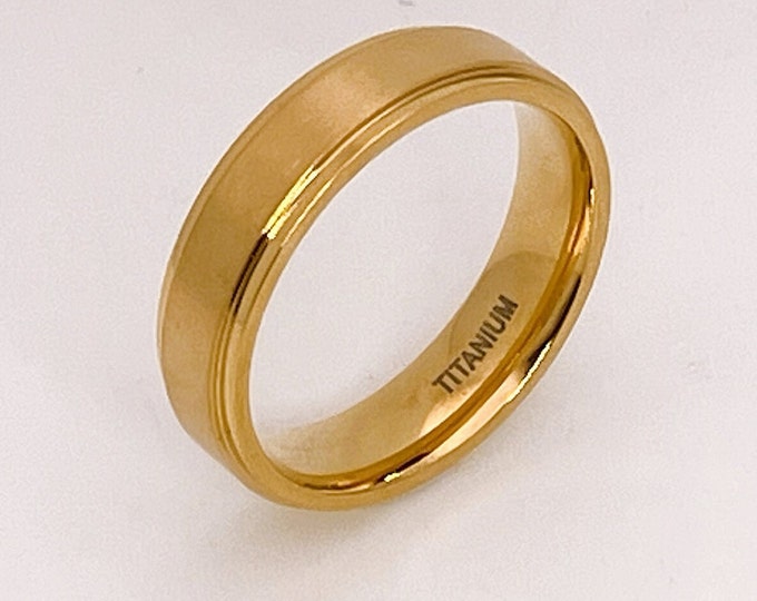 Golden Titanium Ring, flat profile with edge, polish Finish, 8mm wide, engraving optional