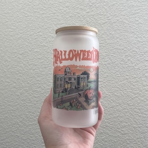 Halloweentown glass can tumbler, 90s glass can Halloween, Iced coffee cup, glass cup with lid, gift for her, Halloween gift, Halloween cup