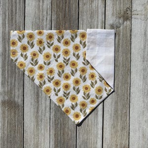 Sunflower Reversible Dog Bandana, Over the collar, Plaid dog bandana, fall dog bandana, PSL dog, fall dog fashion, cozy autumn dog bandana