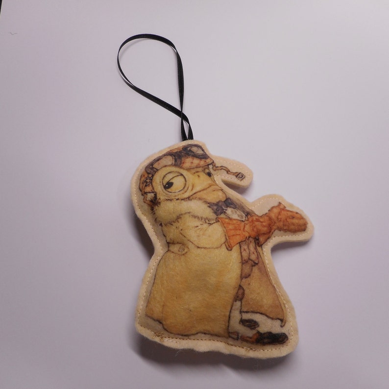 Wind in the Willows-Felt Handmade-Decoration Mr Toad goes for a drive