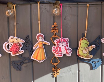Bagpuss characters - Felt -Decoration-Handmade- Bagpuss- Gabriel - Madeline - Professor Yaffle - Mice- Retro TV- Christmas ornaments