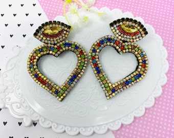 Heart Shaped Earrings, sacred heart earrings, Statement handmade earrings,dainty heart earrings, bridesmaid earrings,geometric earrings