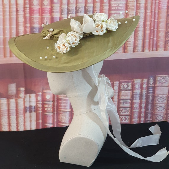 THE DUCHESS - 18th Century Inspired Bergere Hat - Pure Silk  display picture 1