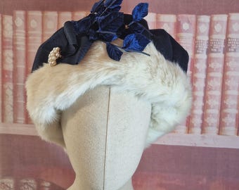 THE YVETTE - Historically inspired winter hat