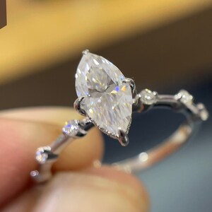 Unique 1.60 TCW Marquise Cut 10X5 MM  White Color Moissanite Engagement Ring,, Wedding Ring, Anniversary Gifts For Her, Promise Ring