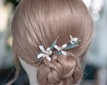 Bridal Hair Vine, Teal Leaf & White Flower Hair Piece, Delicate Floral Wedding Headpiece, Soft Romantic Bridal Hair Accessory