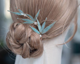 Bridal Hair Vine Leaf Gold, Teal Wedding Hair Piece, Pearl Hair Accessory, Organic Bridal Headpiece