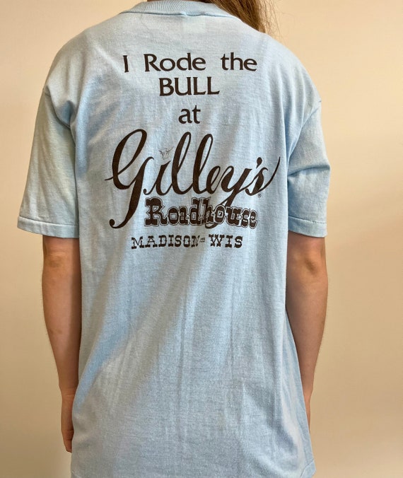 Vintage Gilleys Bar T Shirt Madison Wisconsin I R… - image 2