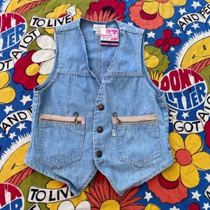 Vintage 70-tals Levi's denimväst: Ljustvättade blå jeans, ungdom/damstorlek XXS