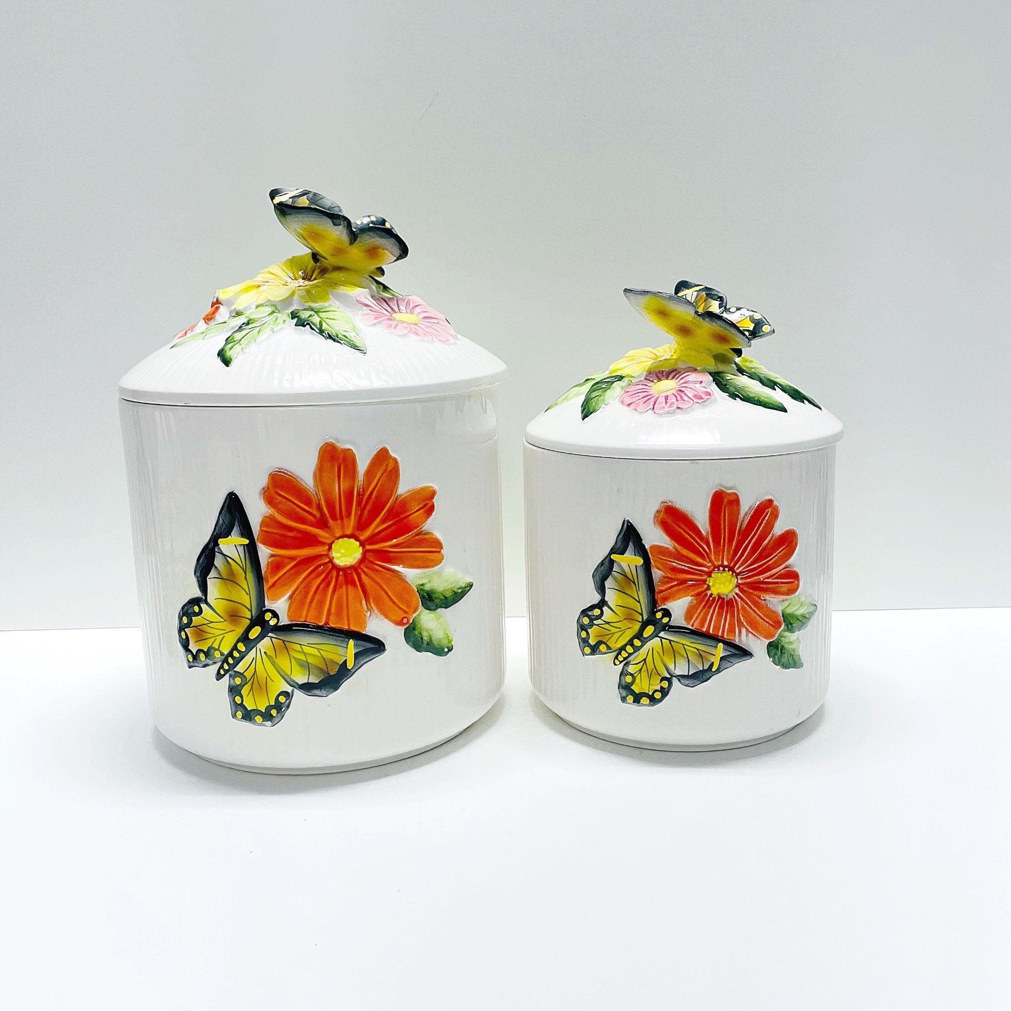 Vintage Shabby Sugar and Flour Container Canister Set Made in Japan 