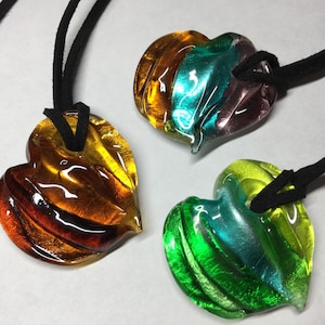 Lovely genuine MURANO glass heart pendant