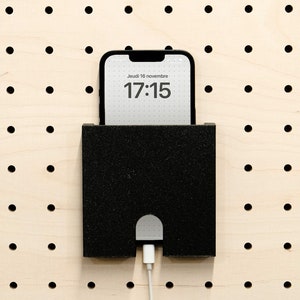 Phone holder for pegboard - Wall storage for all types of smartphones