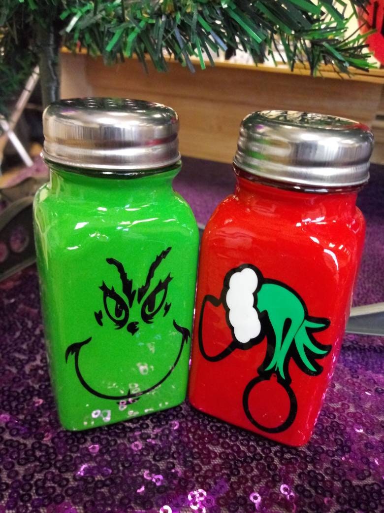 Salt and peppa shakers!! Someone is getting these for christmas