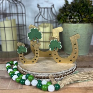 Luck of the Irish: Handcrafted Wood Horseshoe Home Decor for St. Patrick&#39;s Day