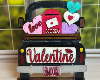 Valentine’s Day Interchangeable Truck, Interchangeable Sign, Farmhouse Pickup Truck, Valentine Decor, Farmhouse Valentine