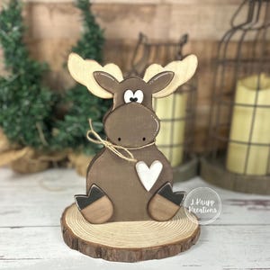 Chunky Wooden Moose – Rustic Woodland Shelf Sitter
