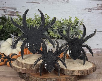 Wooden Spider Shelf Sitter Set | Hand Painted Halloween Decor | Rustic Farmhouse Spiders