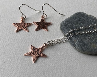 Hammer copper star necklace