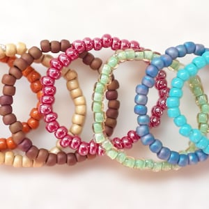 Seed bead rings, stacking rings, stretch rings, beaded rings, stretch ring single, set of rings, seed bead rings, boho jewelry