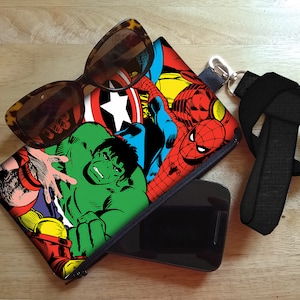 Cartera para teléfono Marvelous Hero, estuche para gafas con cordón negro para el cuello, hecha a mano por encargo