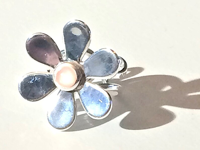 Daisy Adjustable Ring with Rose Quartz Gemstone Rose Quartz Ring Pink Stone Adjustable Ring,Easter Gift,Gift for her,Gift Idea Daisy Ring