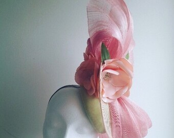 Peach fascinator