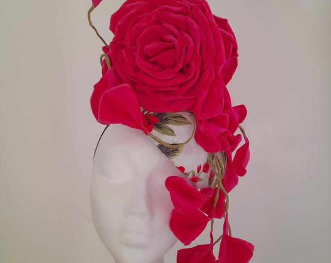 Featured listing image: Fuschia fascinator