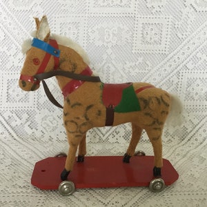 Antique Horse Pull Toy West Germany 1949