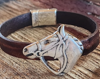 アクセサリー incarnation / HORSE LEATHER BRACELET Amazon.com: Horse Bracelet - Snaffle Bit Bracelet - Leather