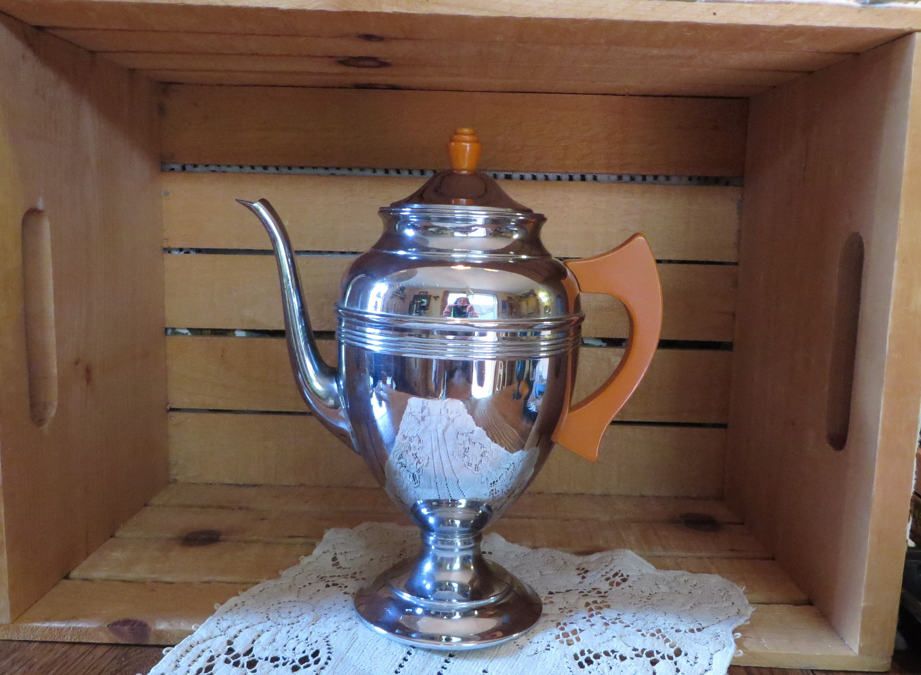 Vintage 1960's Regal MCM Mid Century Chrome Coffee Pot 40 Cup Percolat –  Shop Cool Vintage Decor