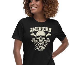 American Skull With Roses Women's Relaxed T-Shirt
