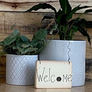 Hand-painted Wood Home Decor Welcome Sign Wall-Hanging, Housewarming Gift, Welcome Gift, Friend Gift, New Home Gift, Decorative Wood Sign