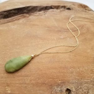 Natural Jade Jewelry Set, Green Jewelry Set, Jade Earrings, Jade Pendant, Gemstone Jewelry Set, Gift for Mom, Green Earring, Green Necklace image 6