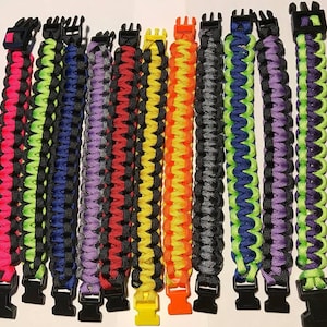 Mehrfarbige Paracord Handmade Woven Survival Armbänder, wählen Sie Ihre Farben, Seil Armband, gewebt Armband