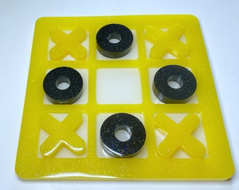 Customizable Resin Tic Tac Toe Game: Coffee Table Decor