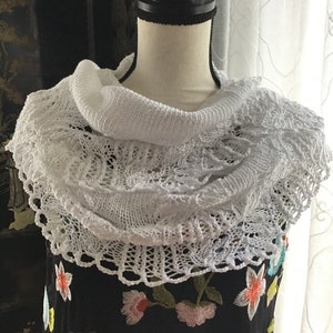 Wedding shawl, white capelet, Bridal shawl, Bridal cape, Cotton shawl, Summer shawl,