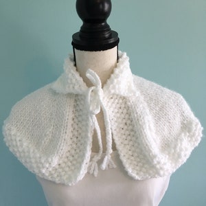 Wedding capelet, Claire&#39;s hunt capelet in white, wedding shawl, Outlander shawl for bride