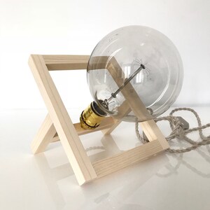 Widen table lamp model photo