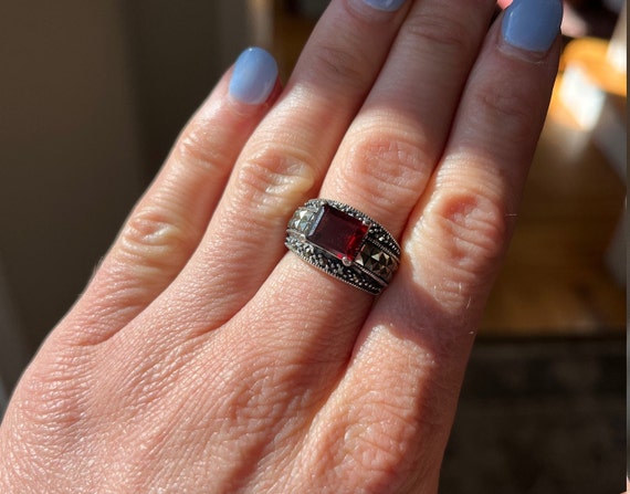 Vintage Sterling Silver Garnet Statement Ring - image 4