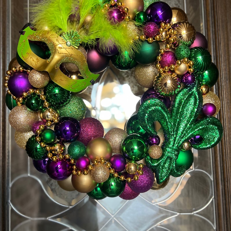 mardi gras live at the battery