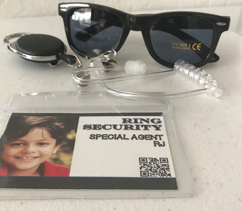 FREE SHIPPING! earbud earpiece badge and glasses