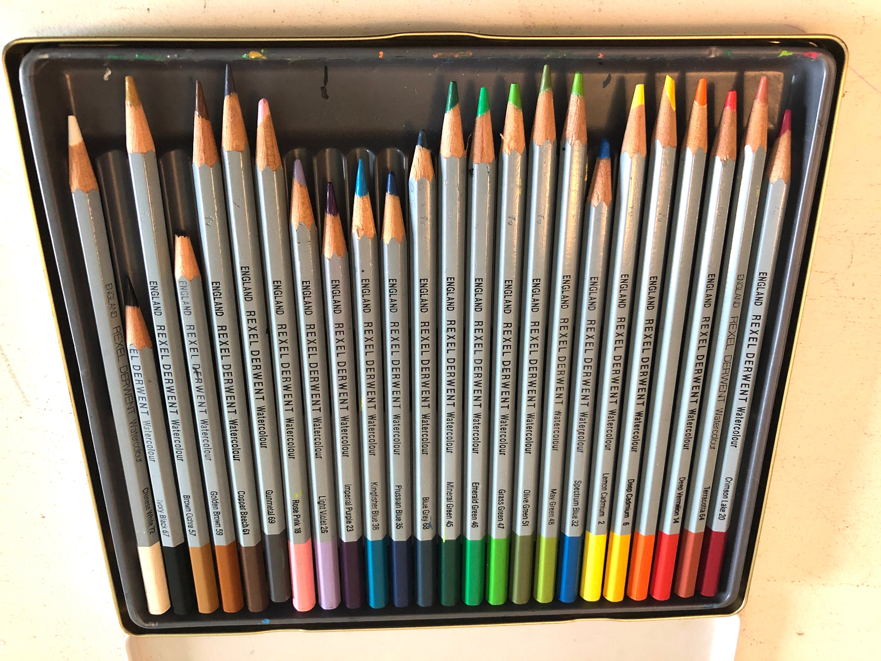 Derwent Colored Pencils, Watercolor, Water Color Pencils, Drawing, Art,  Metal Tin, 24 Count (0700304)