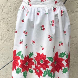Christmas poinsettia half apron, grandma apron, nostalgic