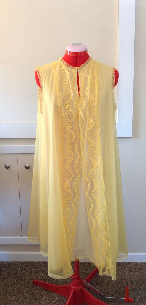 Vintage Yellow womens nightgown, Vanity Fair night